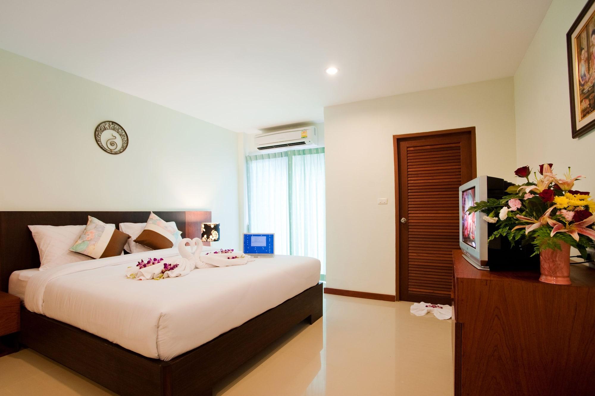 Deva Suites Patong Пхукет Екстер'єр фото