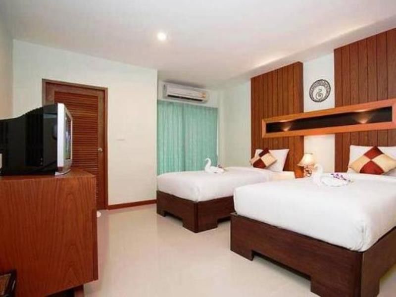 Deva Suites Patong Пхукет Екстер'єр фото