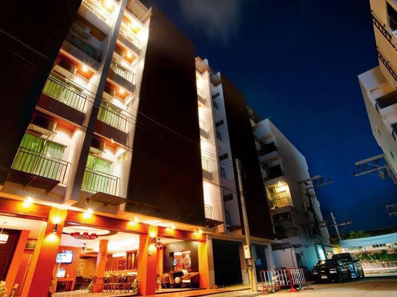 Deva Suites Patong Пхукет Екстер'єр фото
